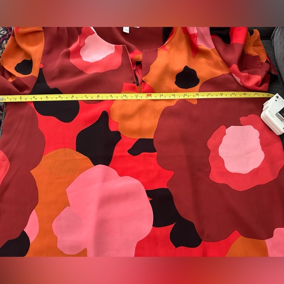 DR2 Mod Floral Short Sleeve Blouse in Coral & Pink Tones, L - Picture 8 of 8